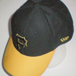 MLB Pittsburgh Pirates New Era 39Thirty Flexfit Cap